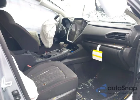 2024 Subaru Impreza Sport 5-Door z USA, uszkodzony, nr VIN JF1GUAFC8R8332119